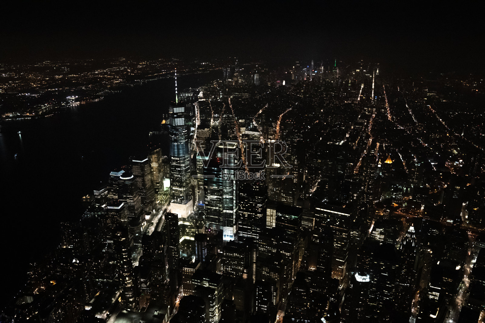 从上面看曼哈顿下城-夜晚照片摄影图片