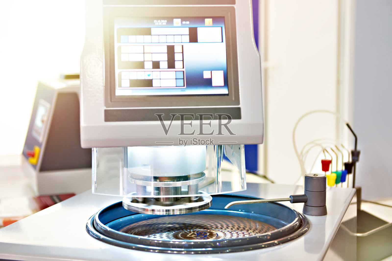 研磨抛光机照片摄影图片