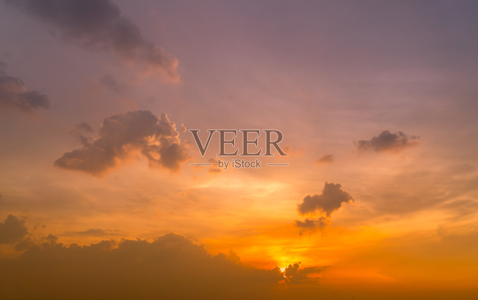 日落天空背景在冬天照片摄影图片