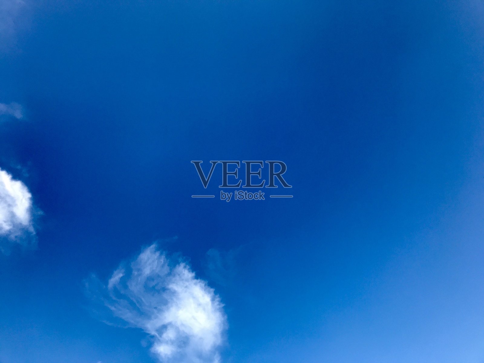 明亮的天空背景假日照片摄影图片