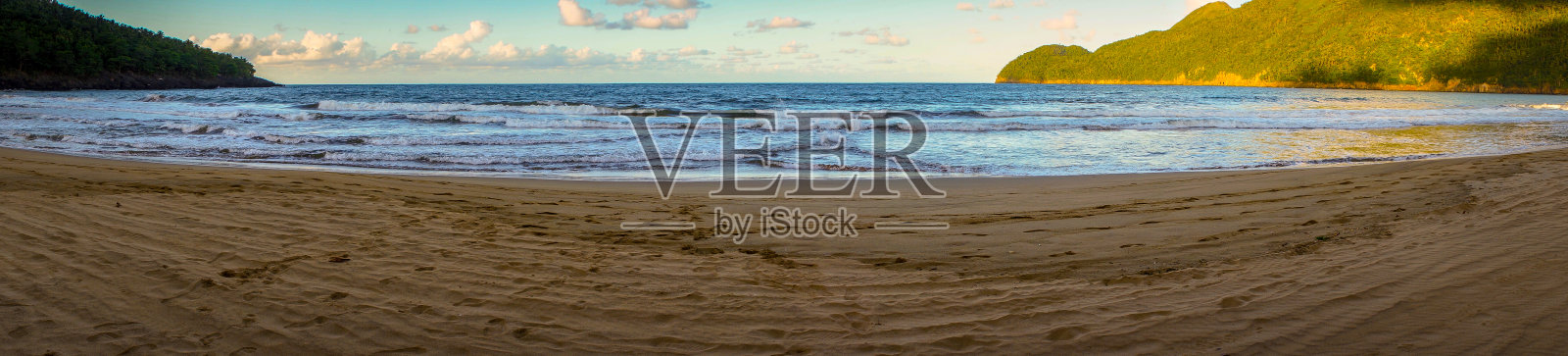 美丽的海滩全景照片摄影图片