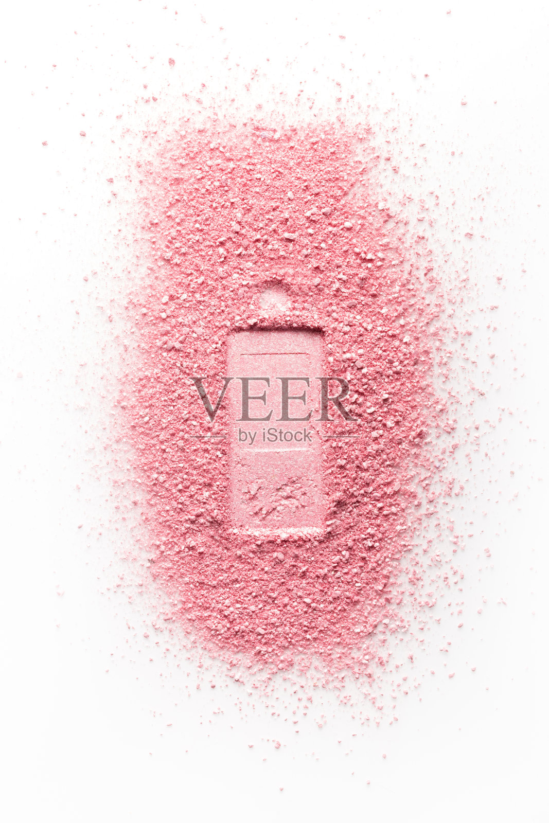 粉粉上的香水瓶印。孤立在白色背景上。照片摄影图片