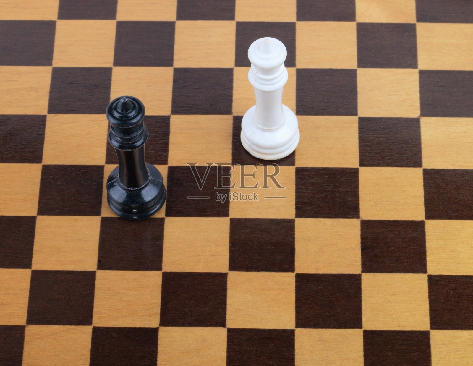 带有数字的木制棋盘照片摄影图片