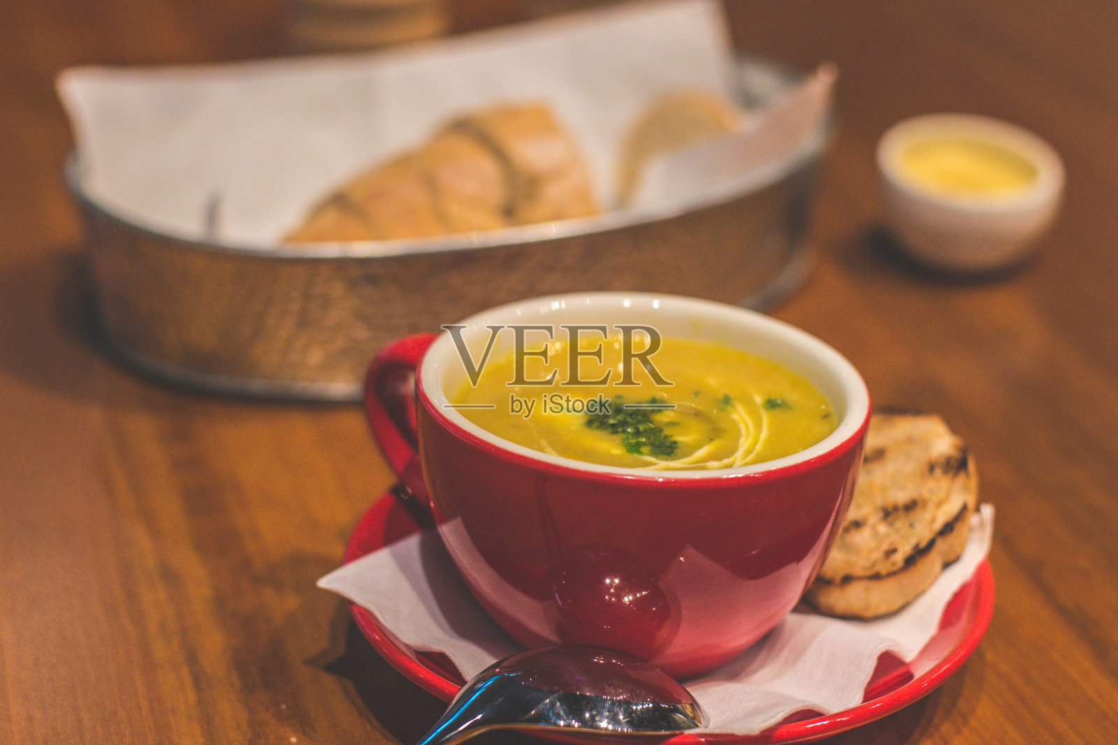 新西兰海鲜杂烩云湾蛤，贻贝，对虾，鱼照片摄影图片