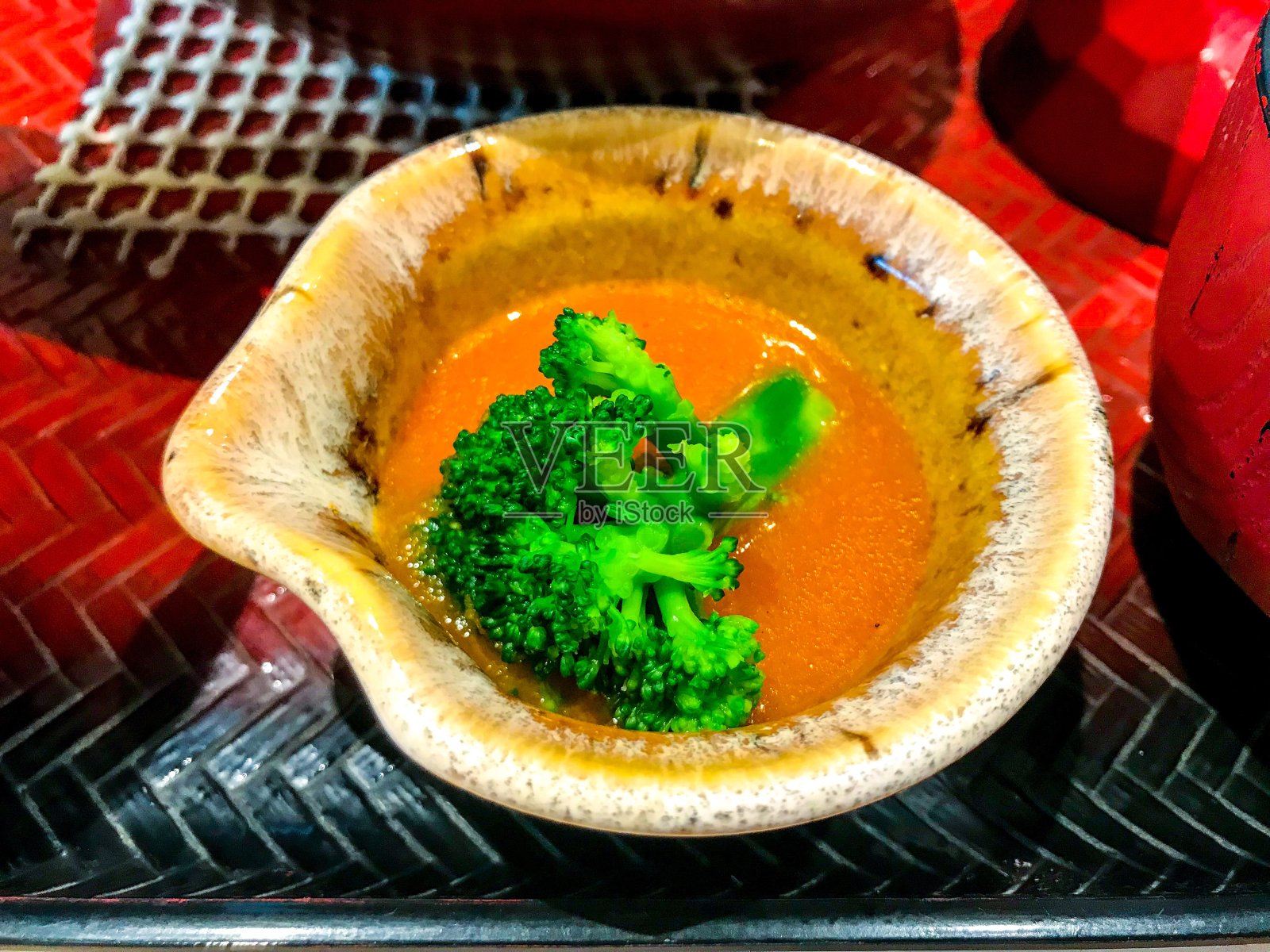 煮熟的西兰花照片摄影图片