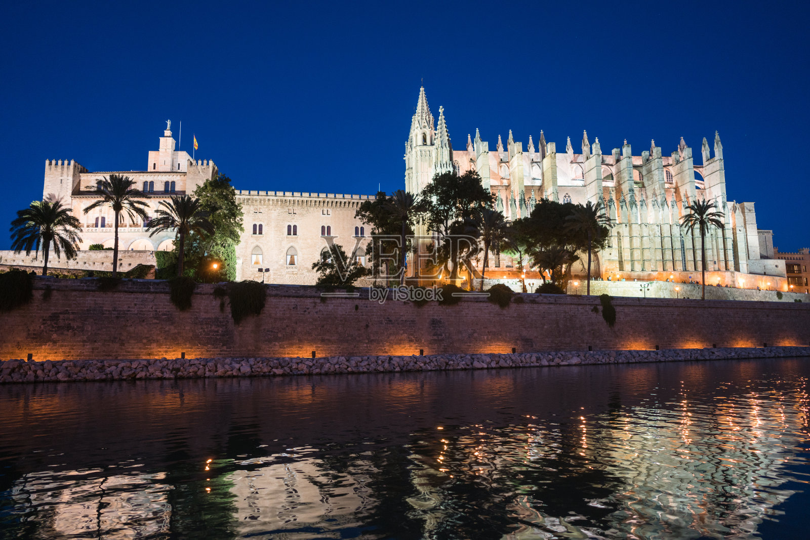 帕尔马大教堂，马略卡岛照片摄影图片