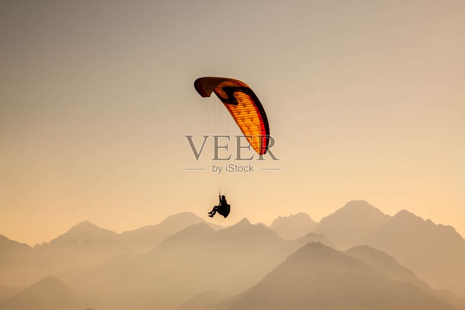 跳伞照片摄影图片