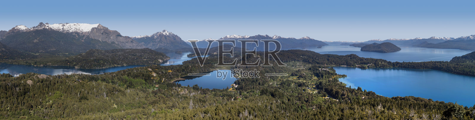 阿根廷内格罗巴塔哥尼亚巴里洛切的纳韦尔瓦皮湖照片摄影图片