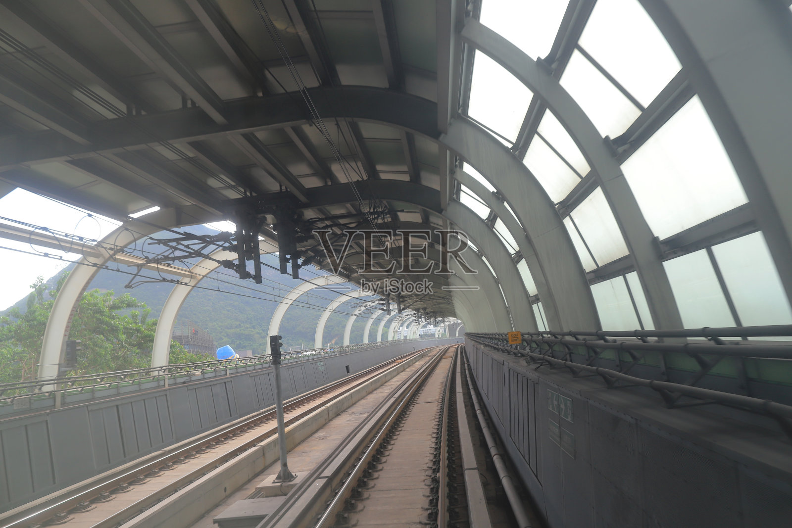 一条铁路在香港的地铁照片摄影图片