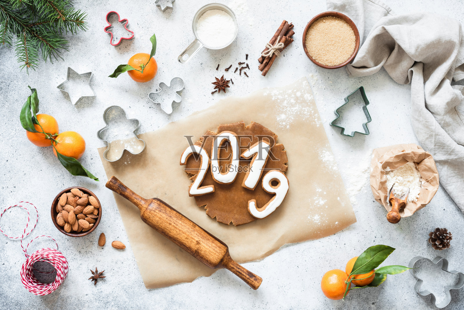 2019年数字姜饼曲奇新年烘焙照片摄影图片