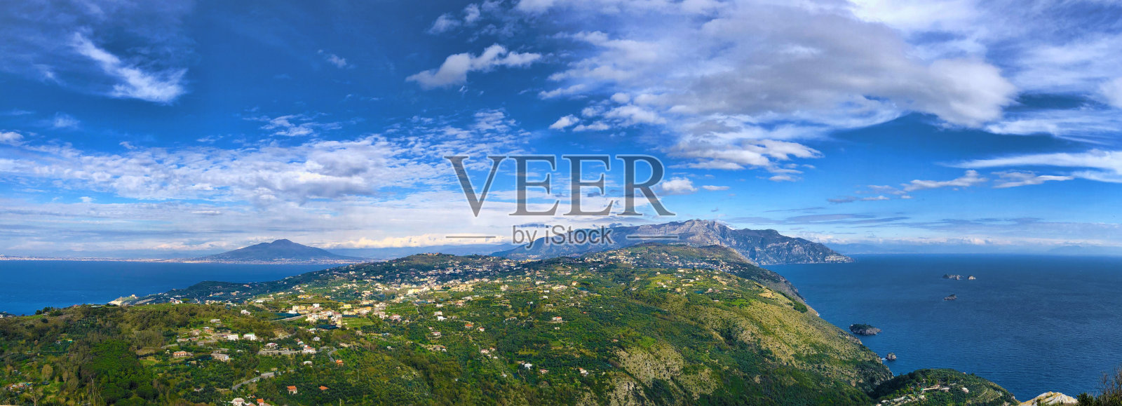 风景阿马尔菲海岸，来自蓬塔坎帕内拉，意大利照片摄影图片