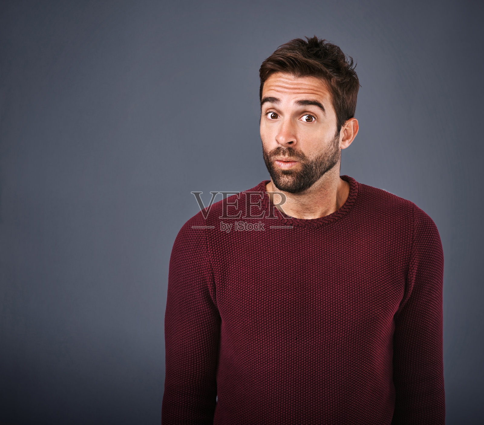 噢…这很有趣照片摄影图片