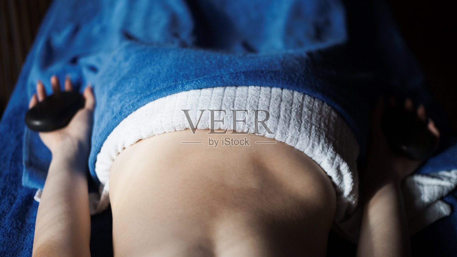 火山石按摩照片摄影图片