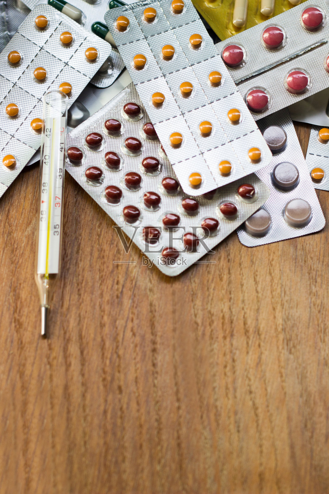 药片照片摄影图片