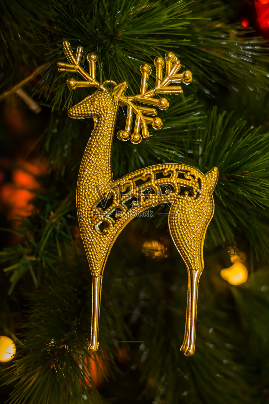 金鹿作为圣诞装饰品照片摄影图片