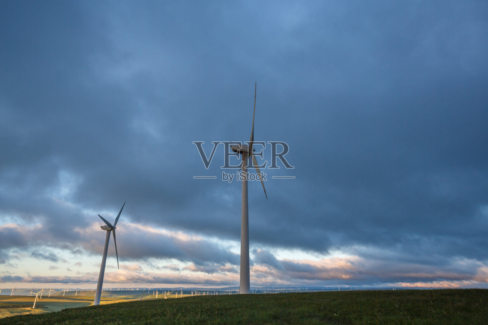 风力发电机叶片照片摄影图片