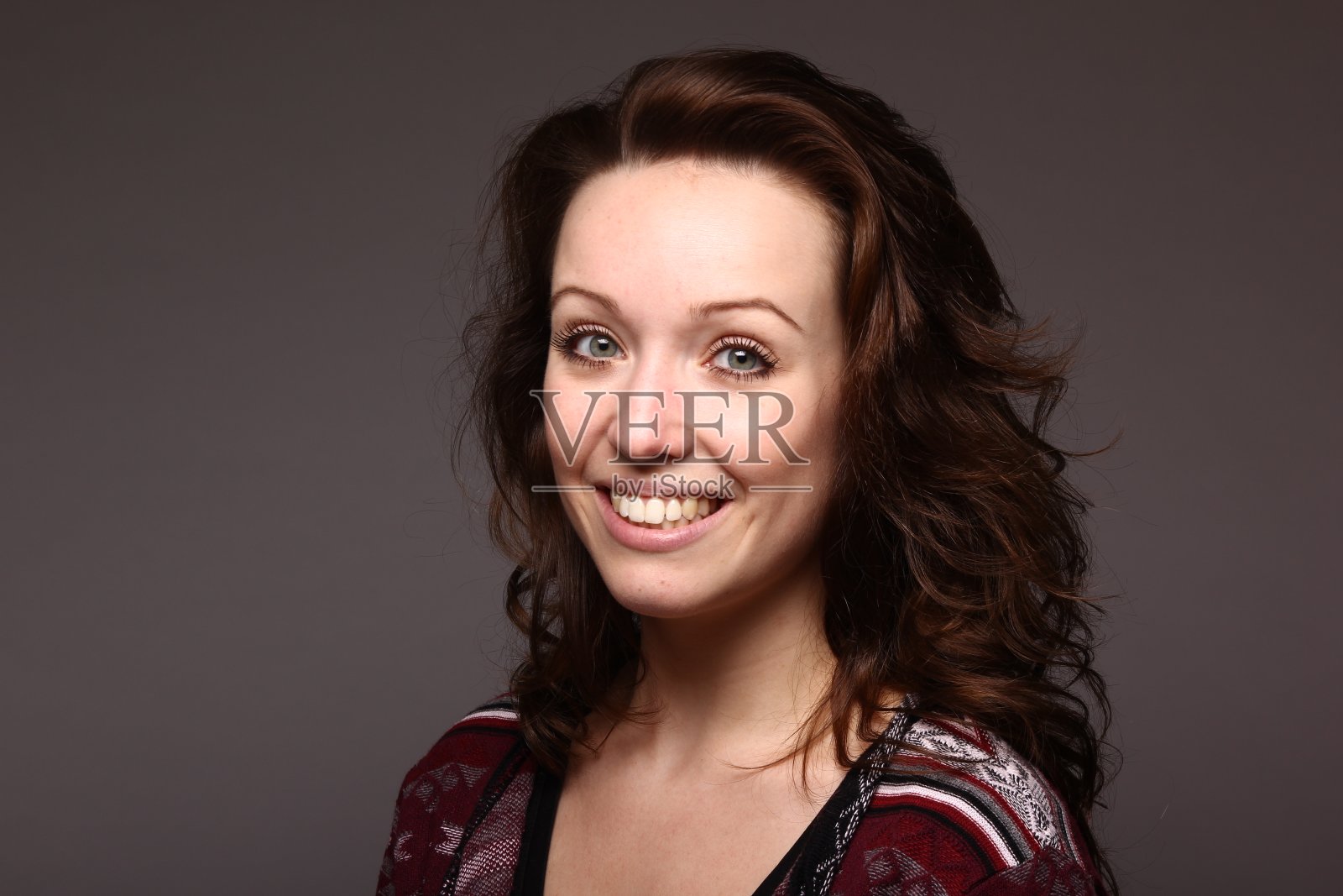 美丽的白人女子照片摄影图片