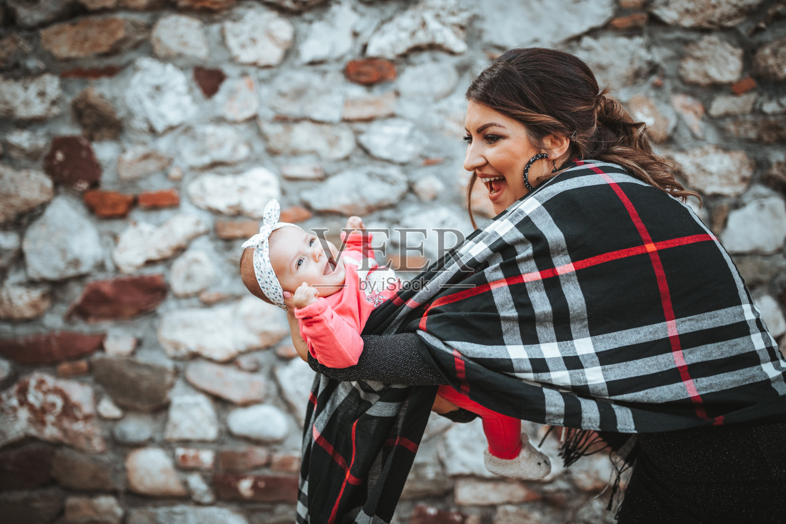 幸福的母亲照片摄影图片