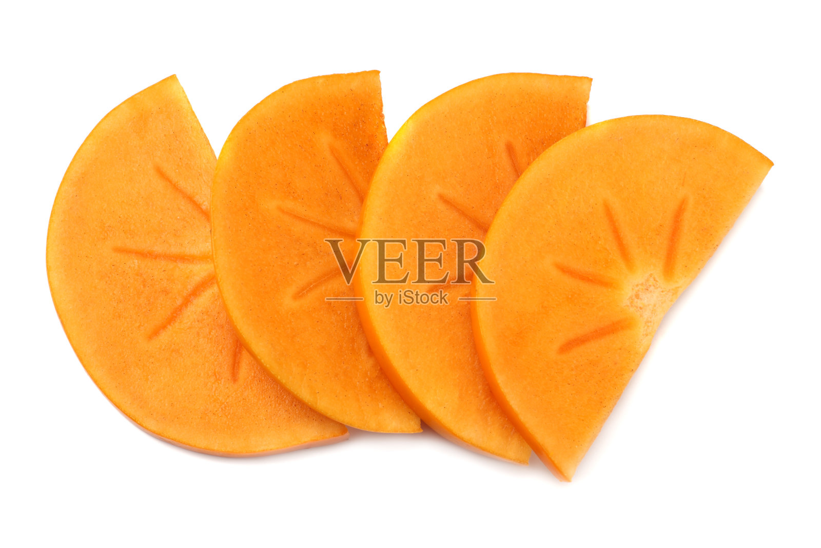 新鲜成熟的柿子片孤立在白色的背景。俯视图照片摄影图片