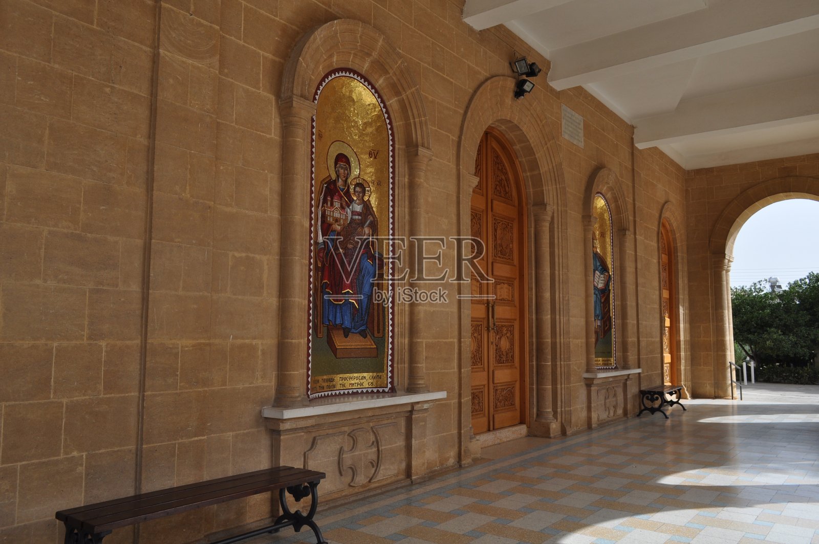塞浦路斯美丽的东正教老教堂Chryseleousa Panagia照片摄影图片