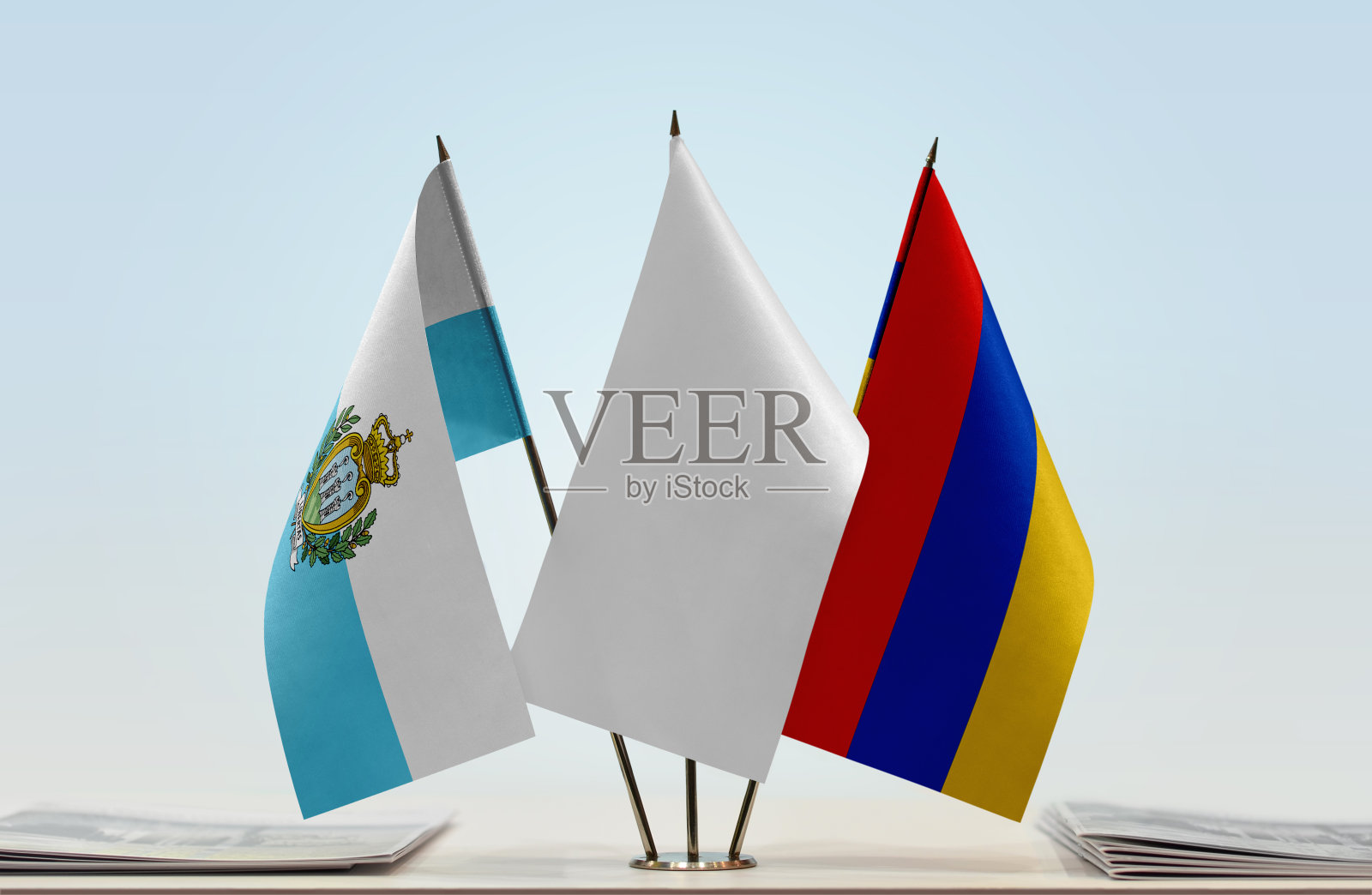 圣马力诺和亚美尼亚国旗照片摄影图片