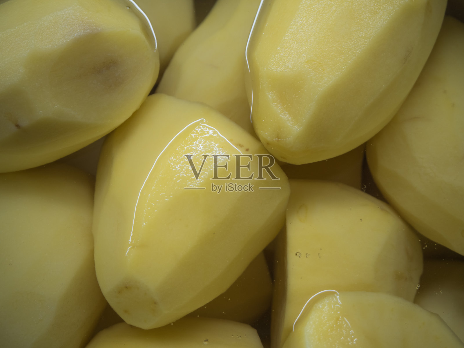 水洗土豆照片摄影图片