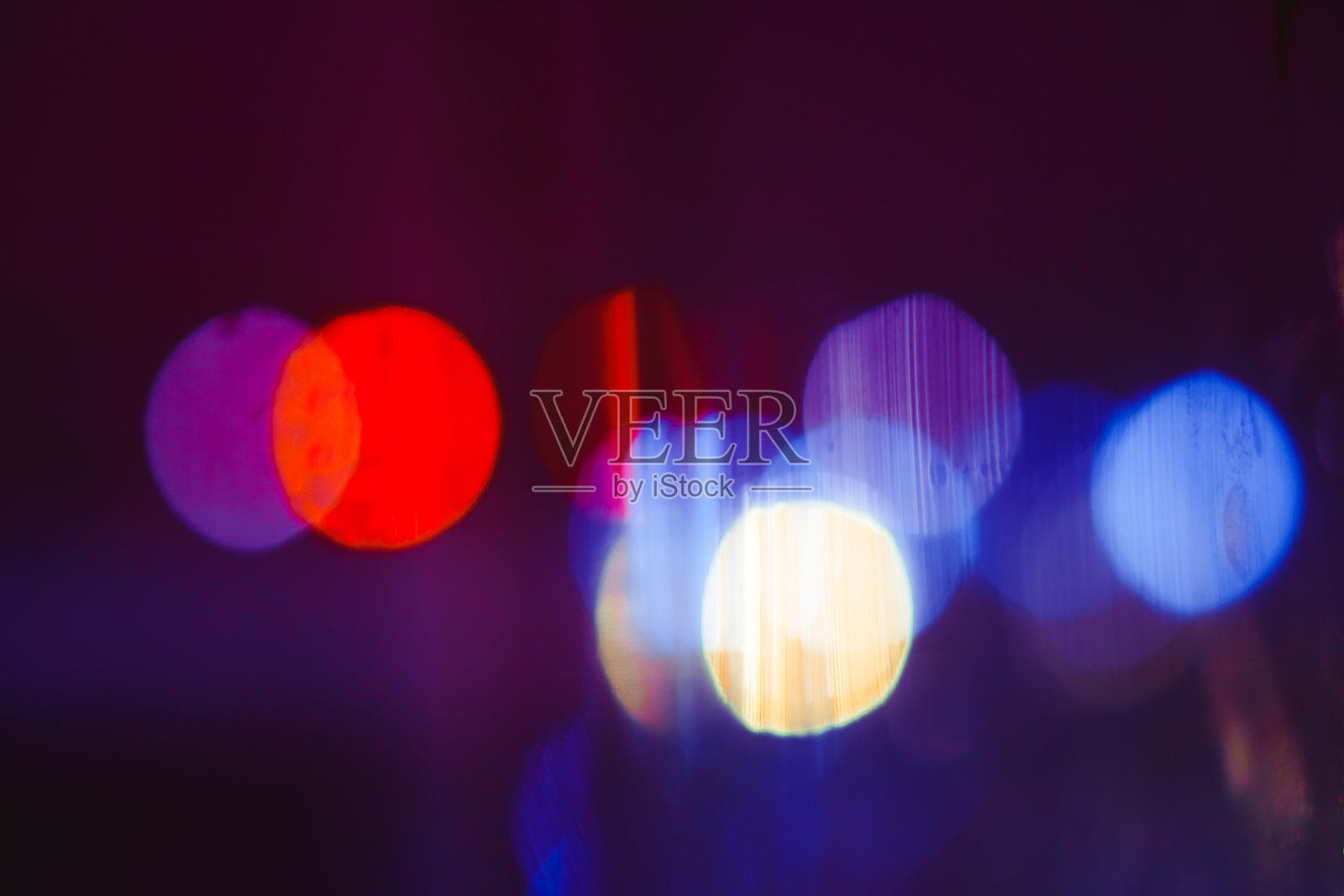 音乐会上的探照灯照片摄影图片