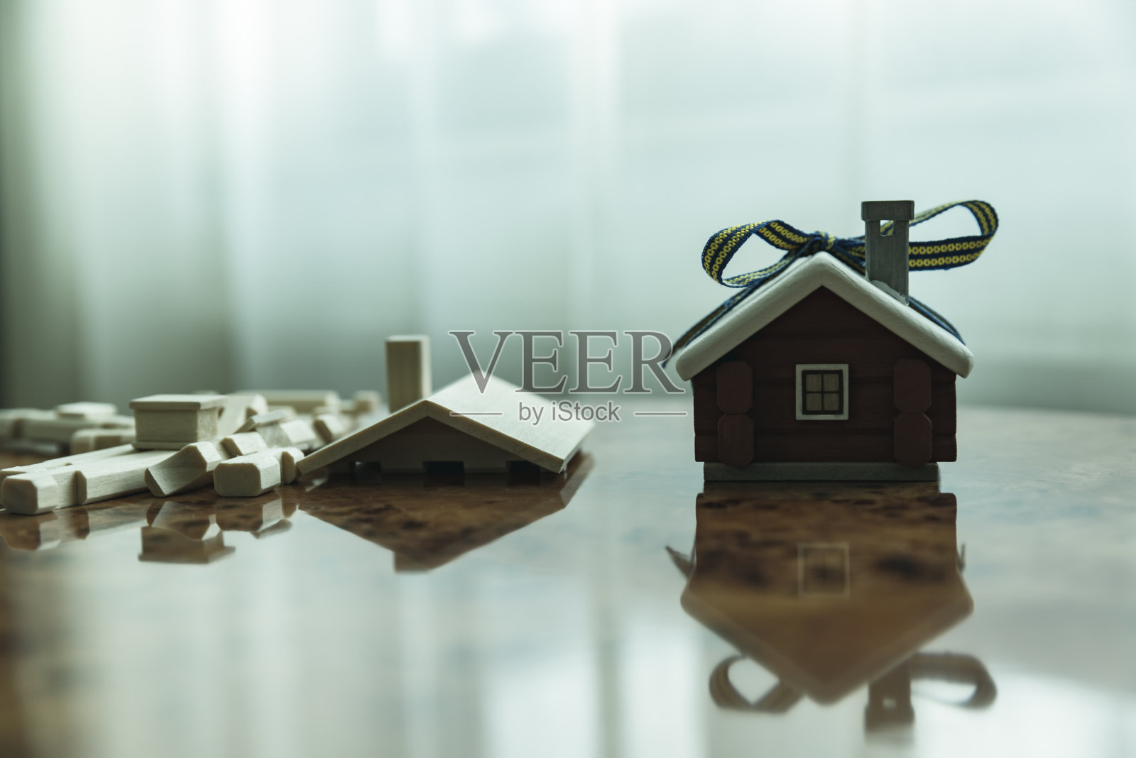 为成功的长期金融投资做专业规划，以快乐养老为目标的退休理念。照片摄影图片