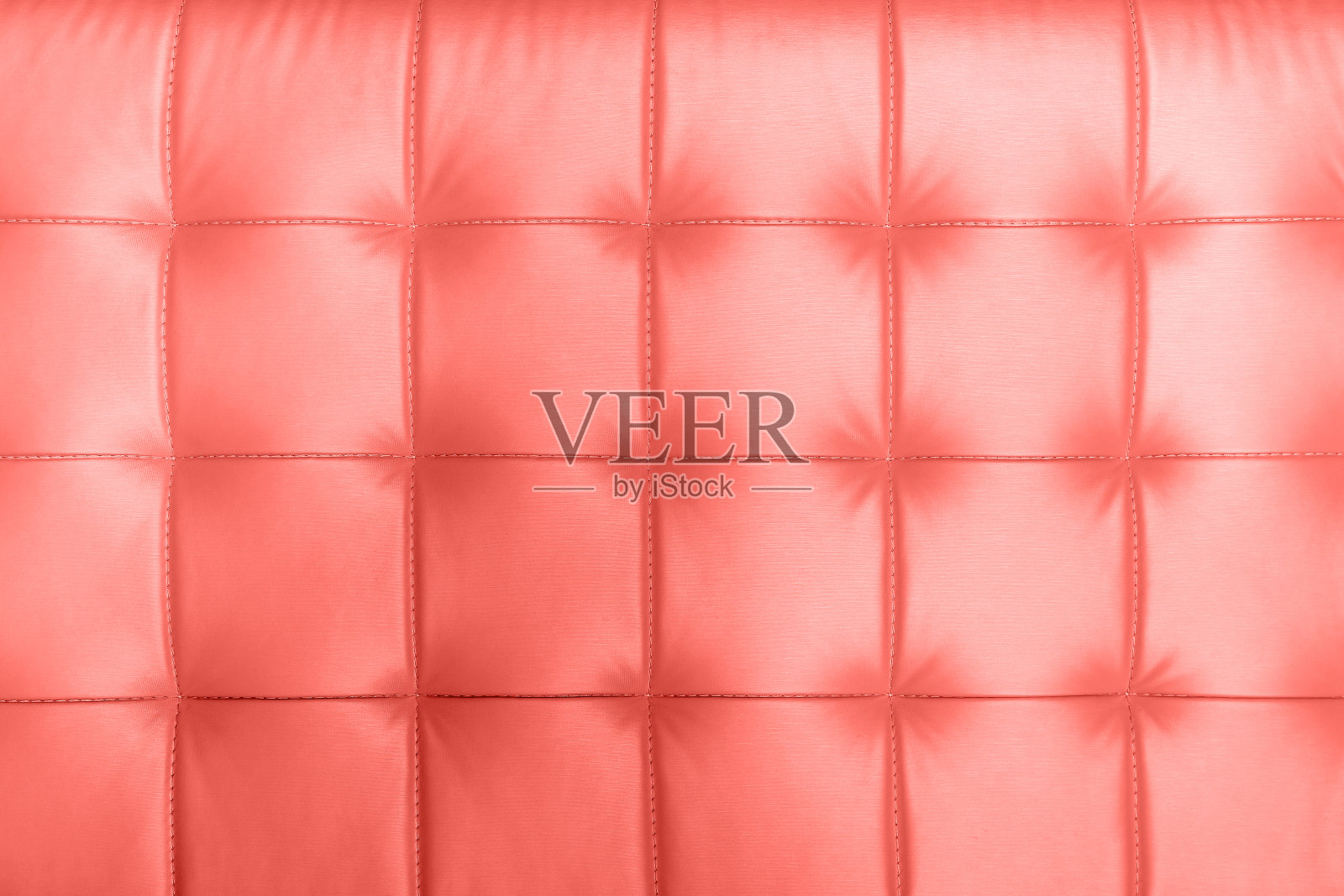 活珊瑚色豪华真皮沙发特写照片摄影图片