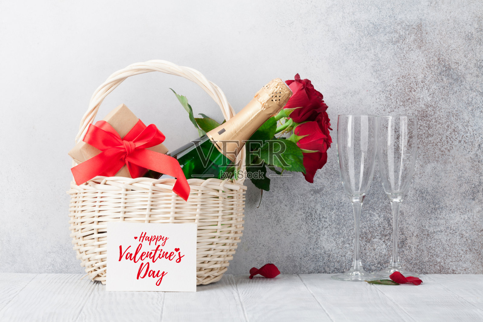 情人节贺卡配香槟照片摄影图片