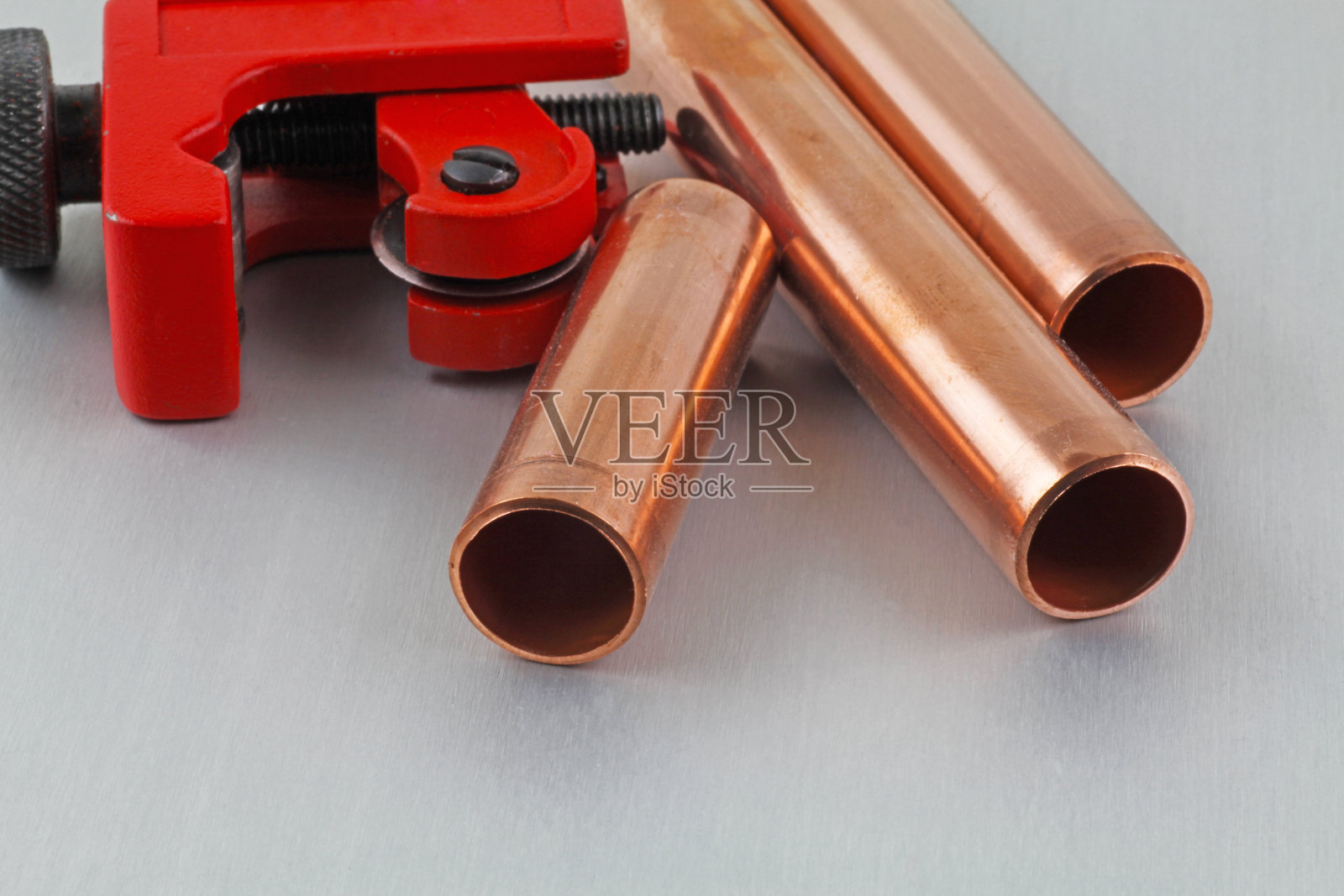 新的铜管准备施工照片摄影图片