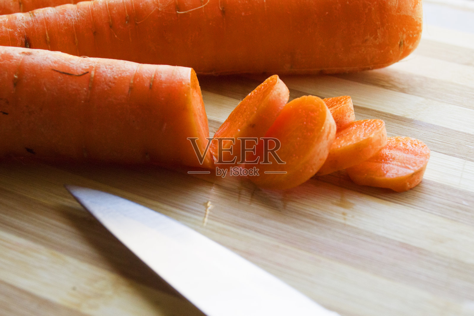 蔬菜在白色的背景下依然生活明亮健康的生活方式照片摄影图片