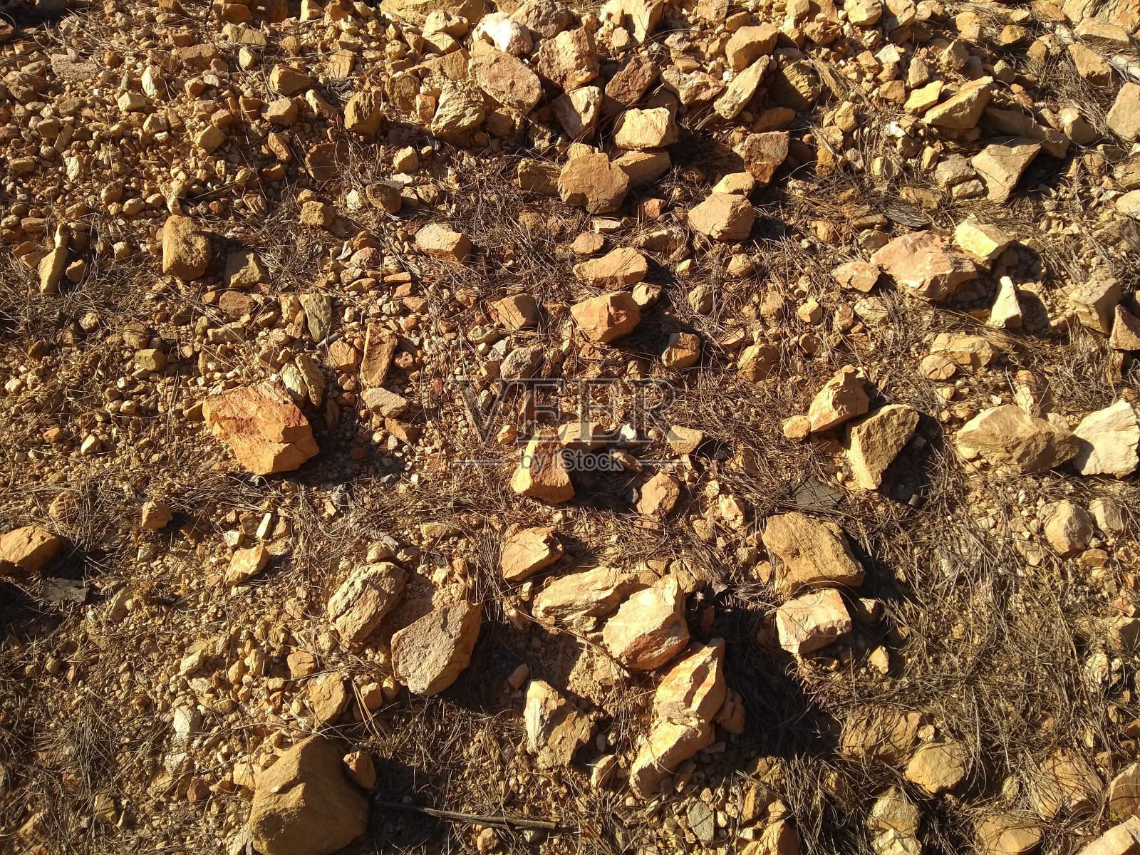 美丽的喜马拉雅山泥和石头在英国nainital在印度