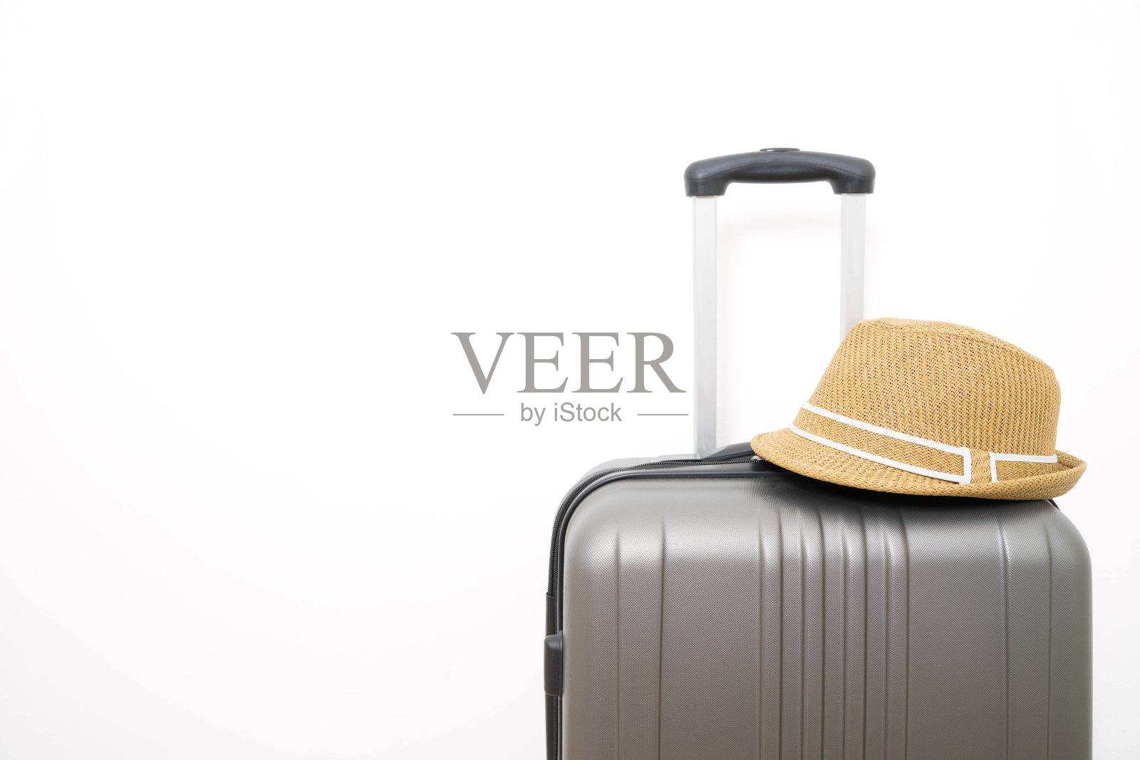 暑假旅游概念箱包或行李包与帽子照片摄影图片
