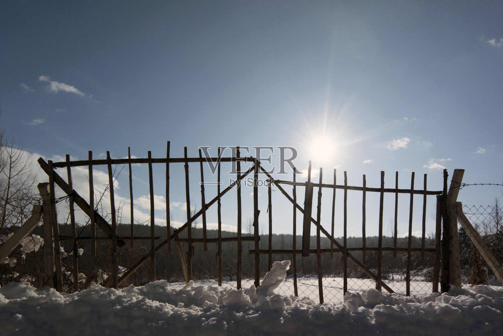 栅栏照片摄影图片