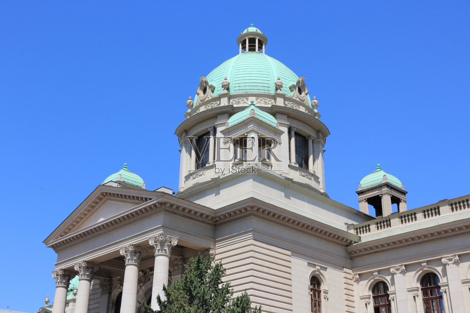 贝尔格莱德议会照片摄影图片