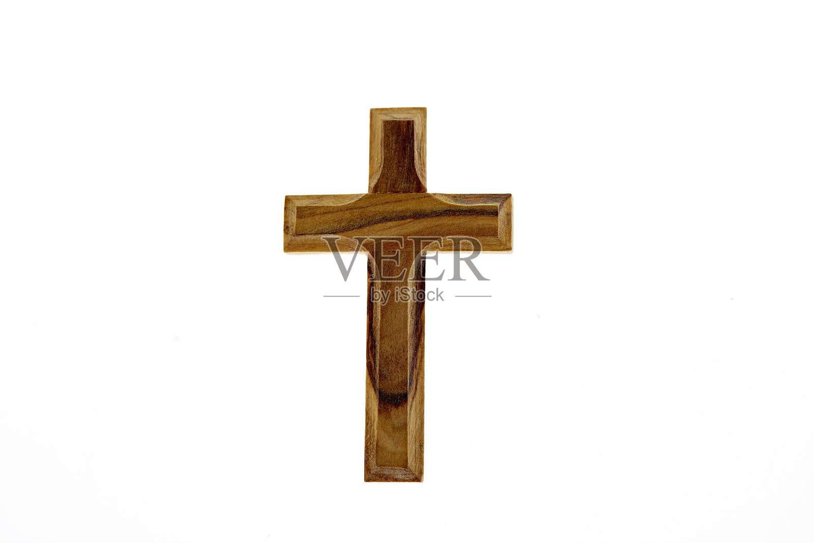 木制的简单十字架在白色的背景照片摄影图片