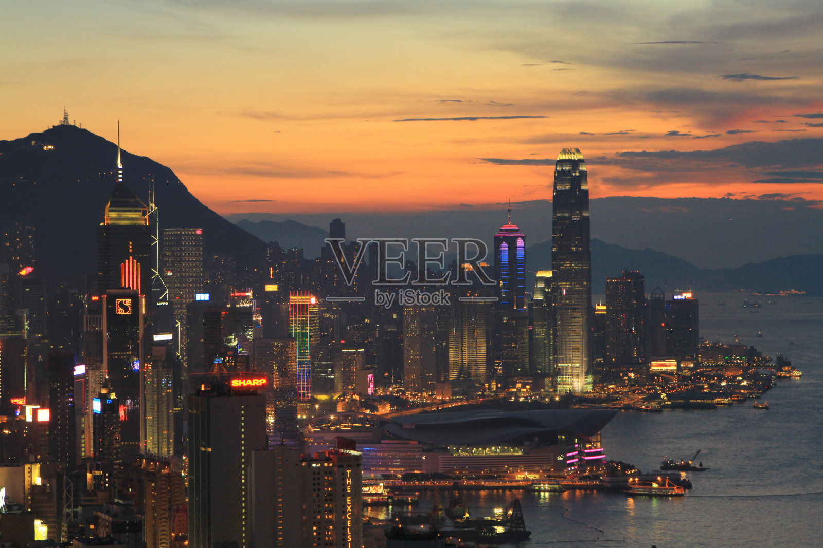 从braemar山眺望香港城市的日落照片摄影图片