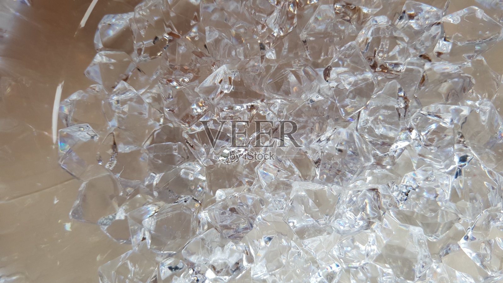 拉近玻璃晶体与复制空间照片摄影图片