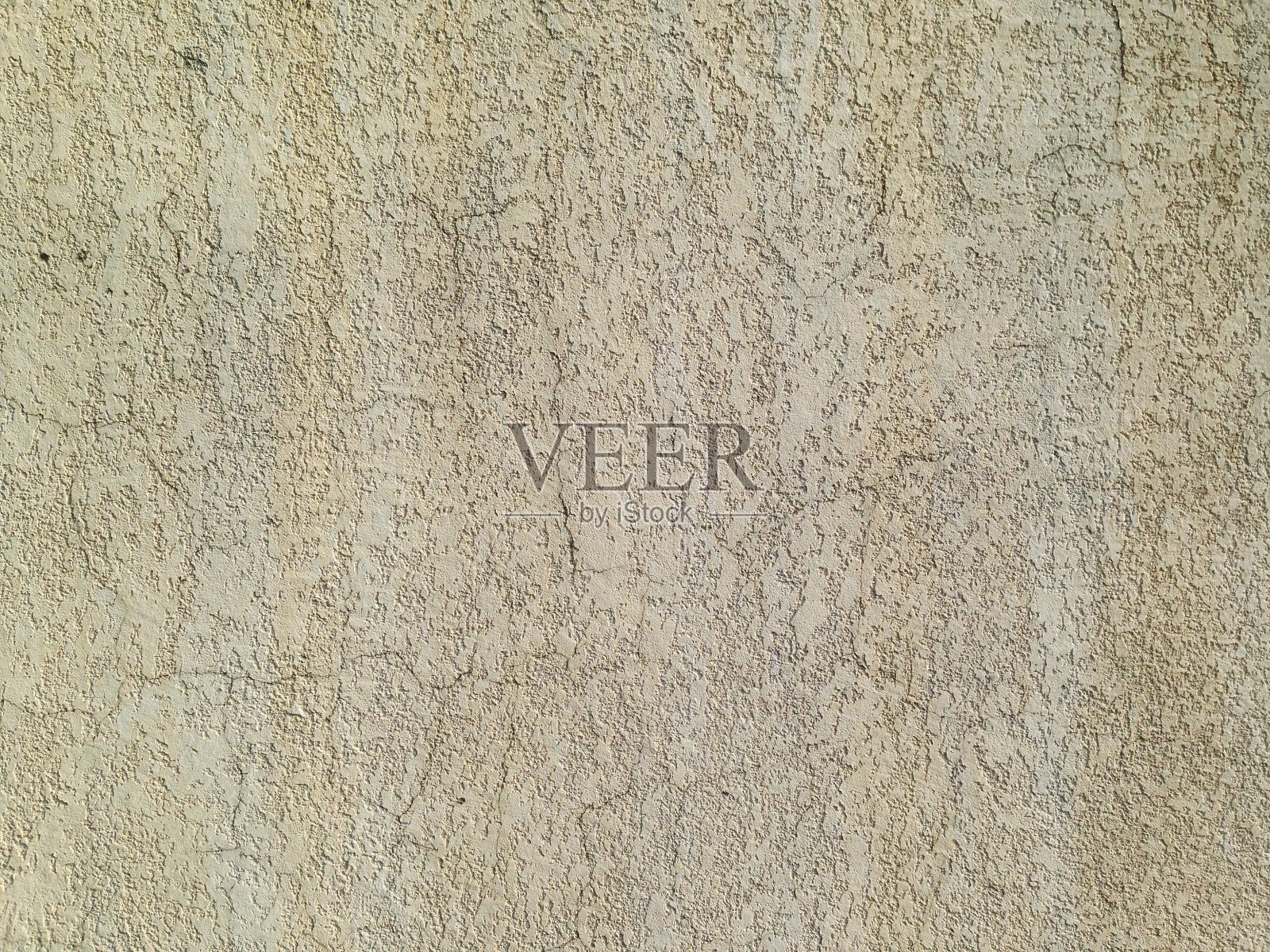 白色旧混凝土墙开裂。照片摄影图片