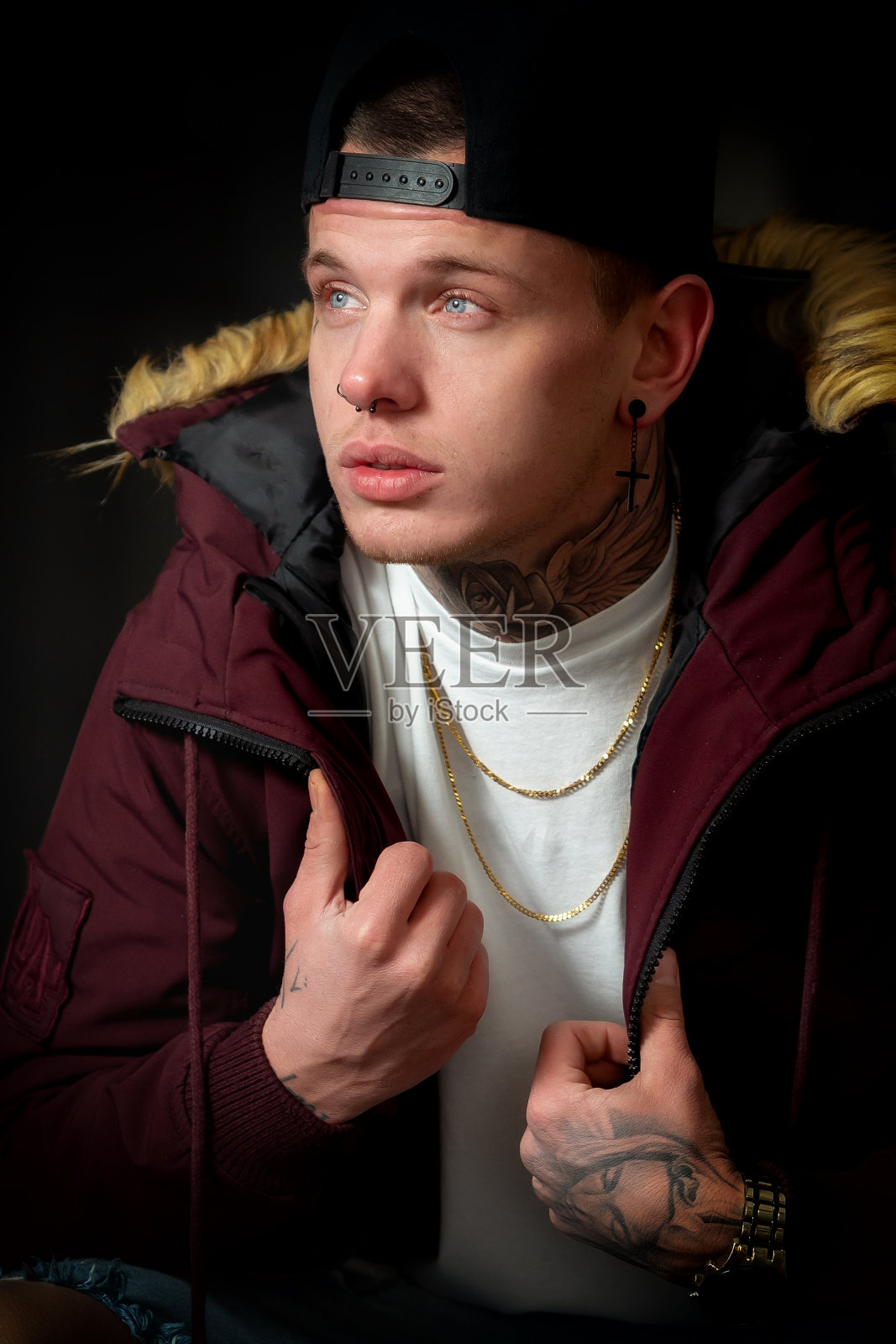 男性时装模特照片摄影图片