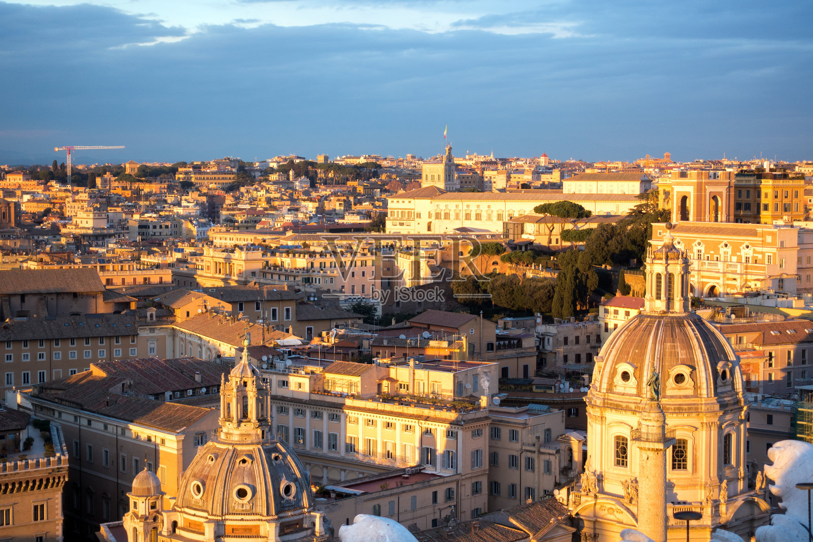 街道交通，意大利，罗马照片摄影图片