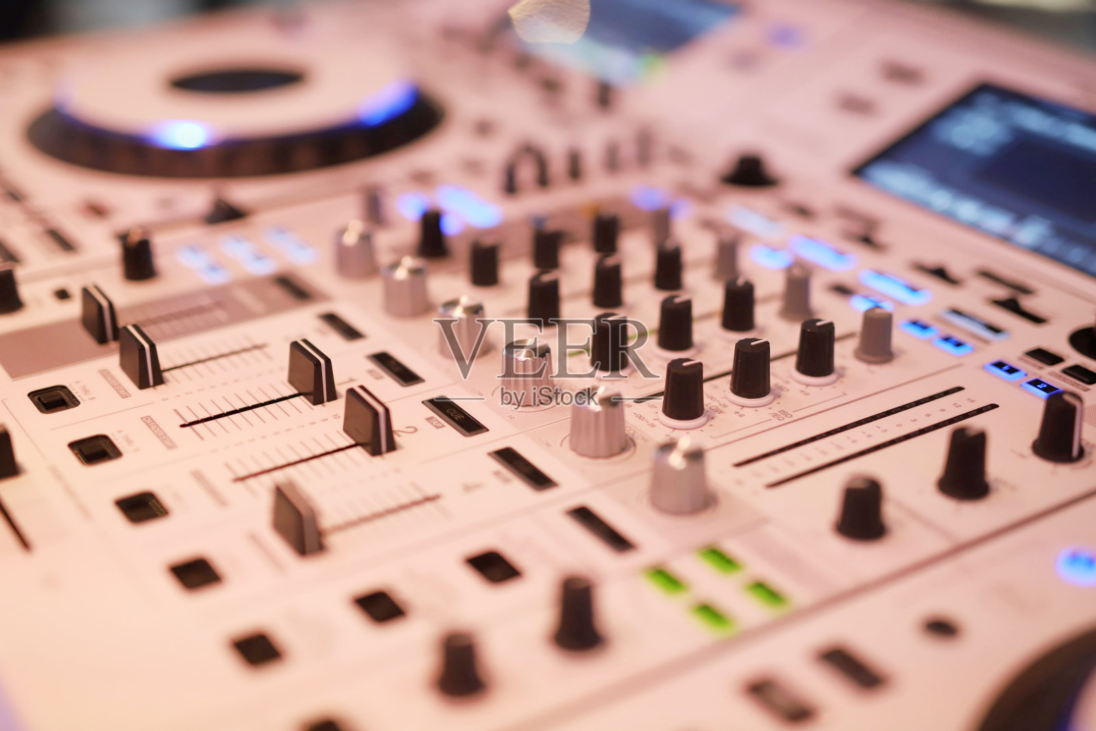 Dj混合控制台照片摄影图片