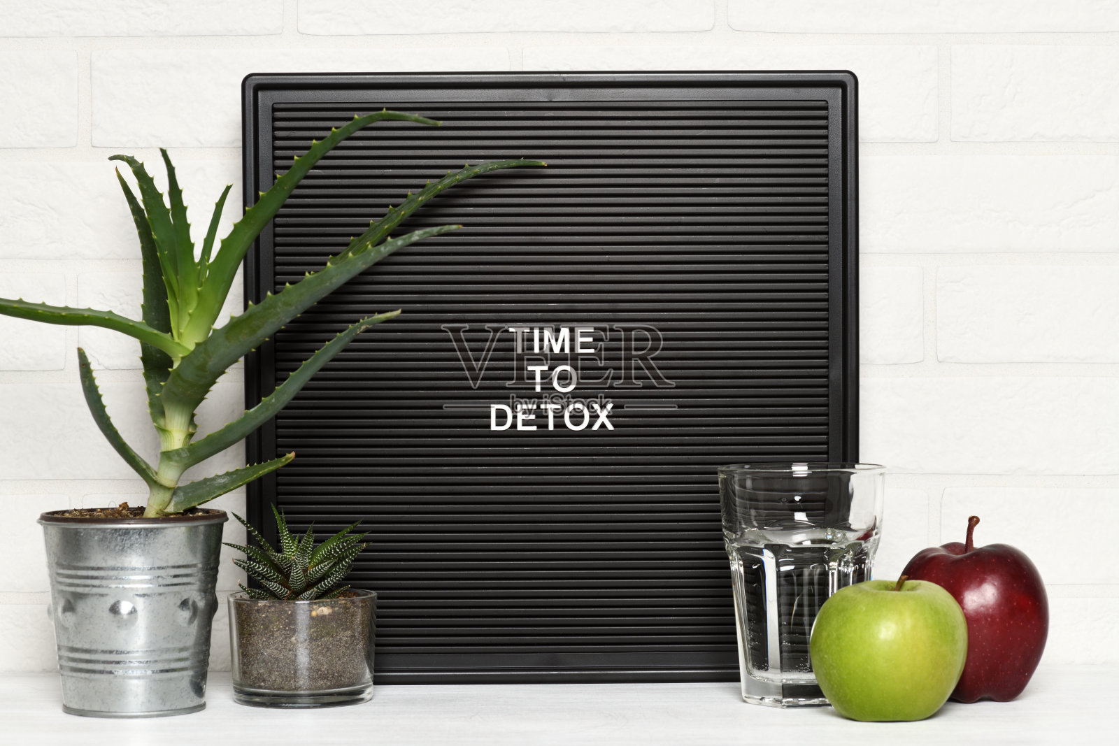 排毒的时间照片摄影图片