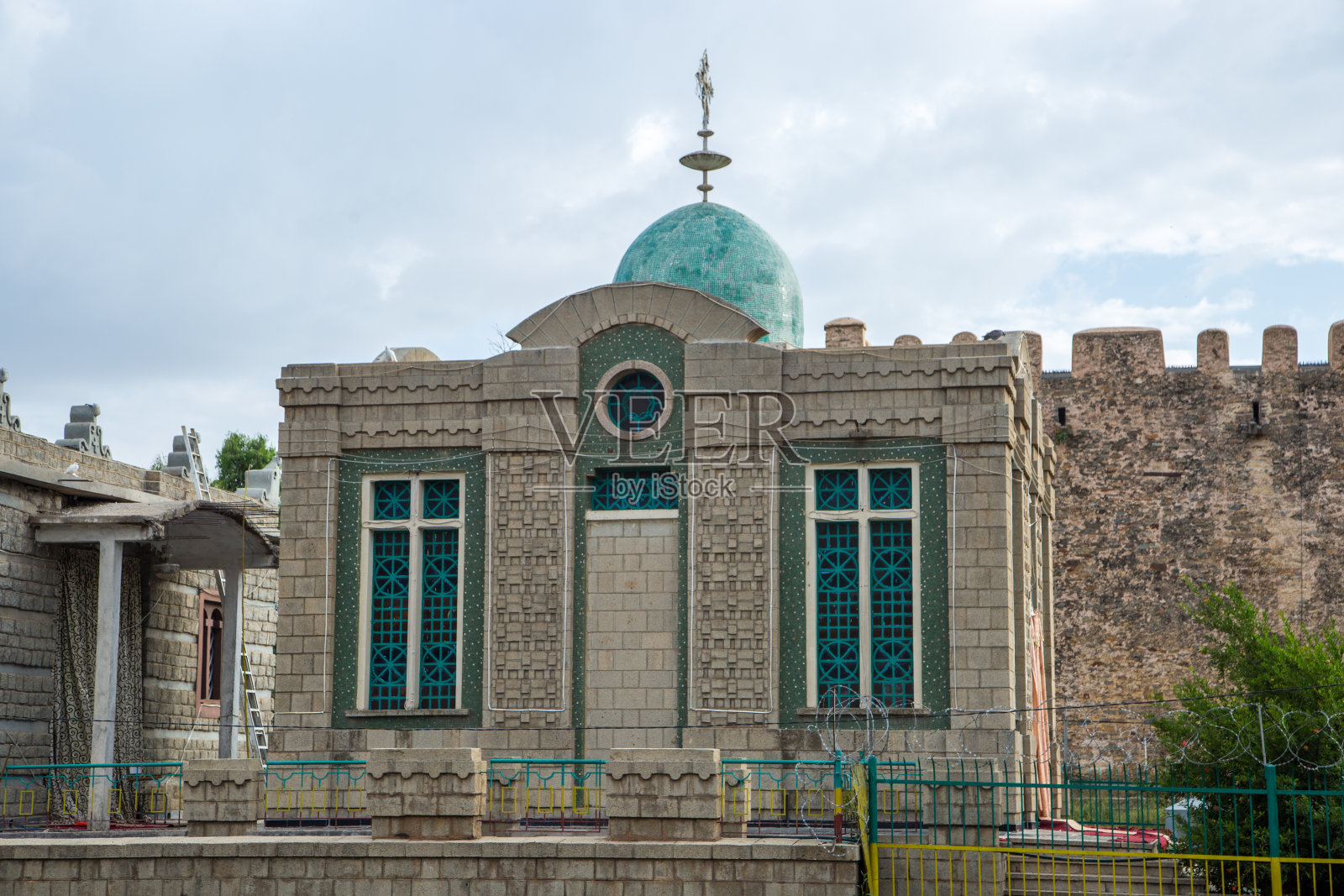 埃塞俄比亚阿克苏姆的圣玛丽锡安教堂照片摄影图片