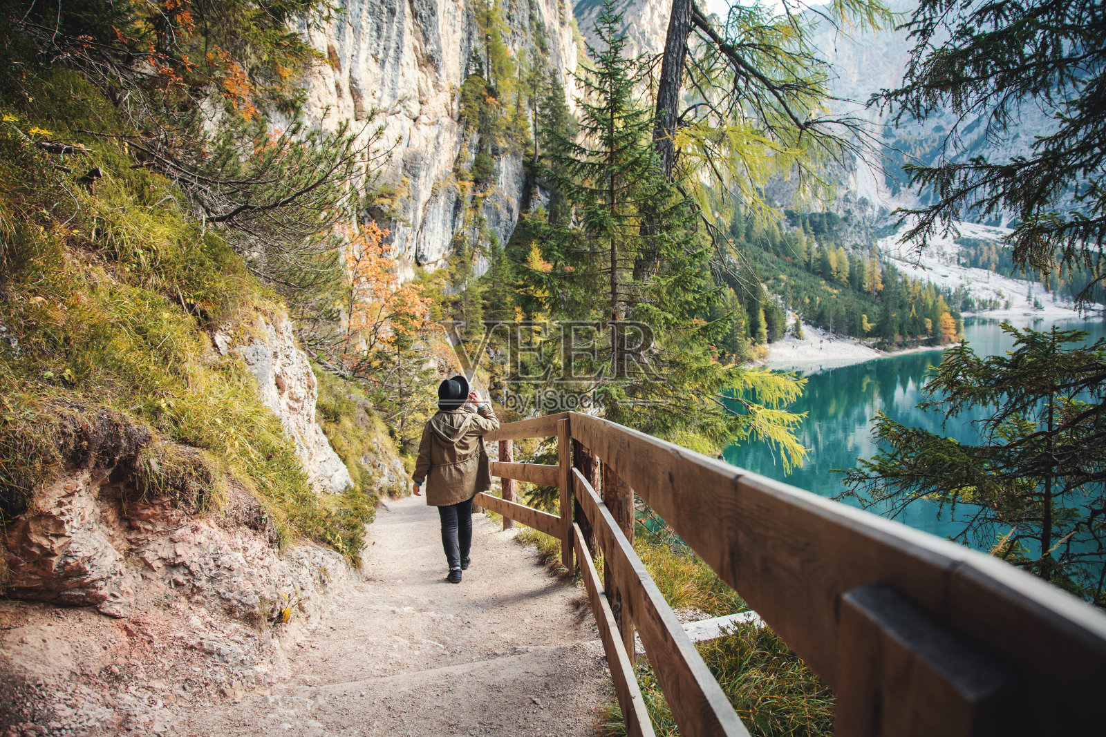美丽的湖边小径照片摄影图片