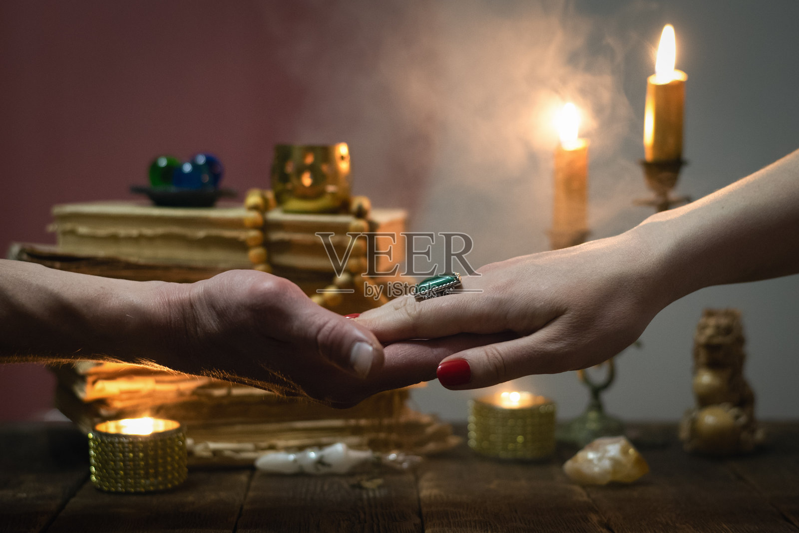 手相术。照片摄影图片