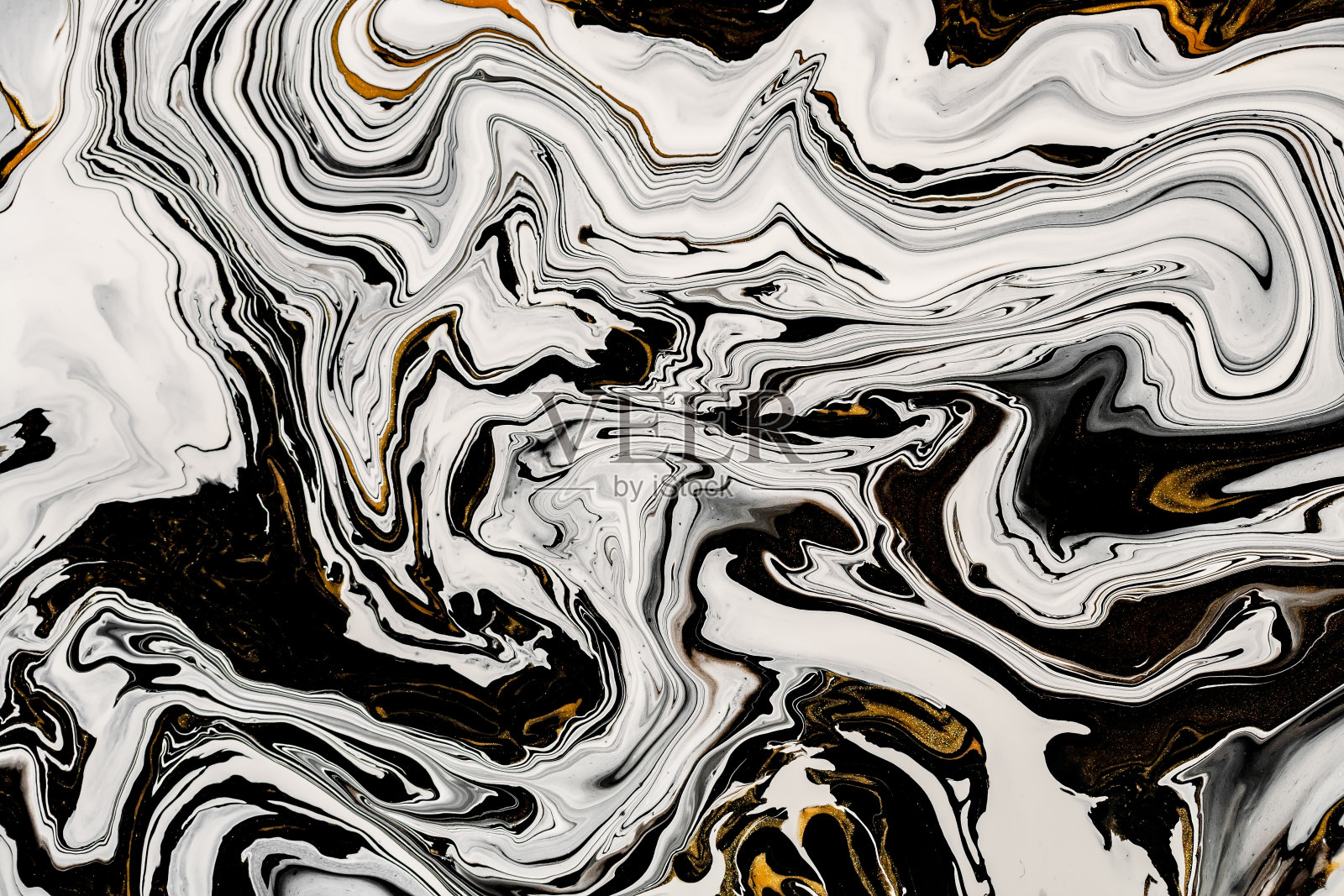 黑色，白色大理石纹理与金色大量大胆对比的脉络。适用于创建表面大理石效果。设计包装，宣传册，海报，壁纸，纺织品，室内装饰。照片摄影图片