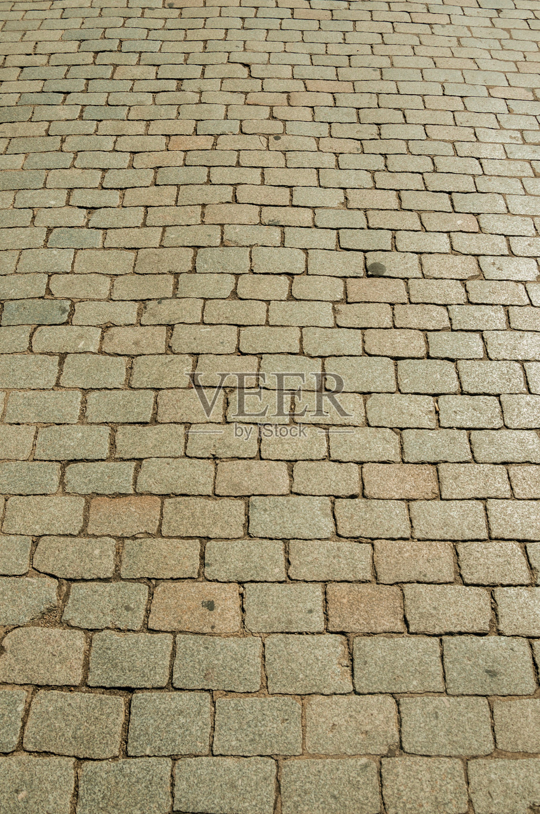 在梅里达的罗马桥顶部的人行道的特写照片摄影图片