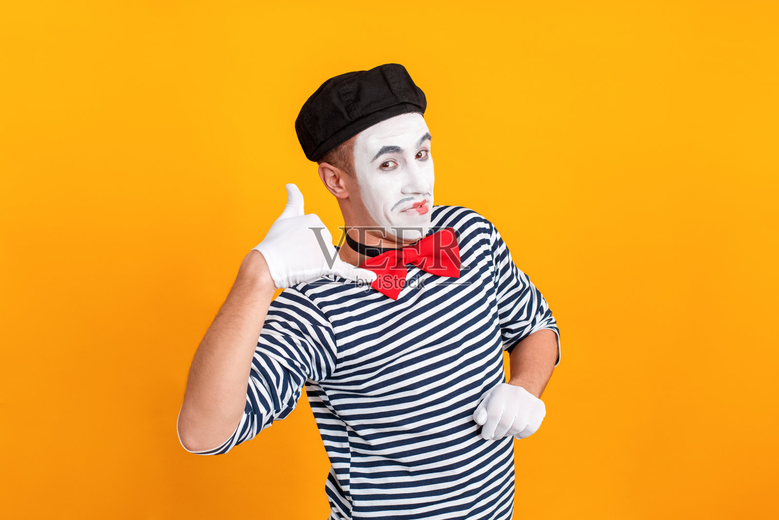 哑剧演员示范呼叫中心信号照片摄影图片